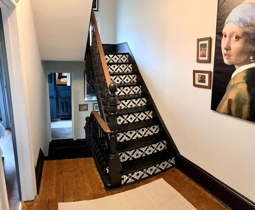 Chic Townhouse Near Tunnels Beaches Ilfracombe Exteriör bild