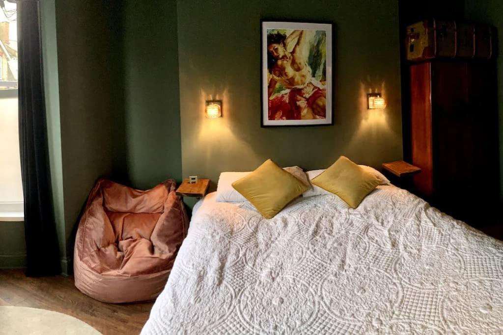 Chic Townhouse Near Tunnels Beaches Ilfracombe Exteriör bild