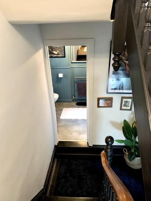 Chic Townhouse Near Tunnels Beaches Ilfracombe Exteriör bild